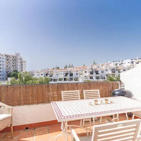 Pio - Townhouse 15 Minutes From The Vakantiehuis *