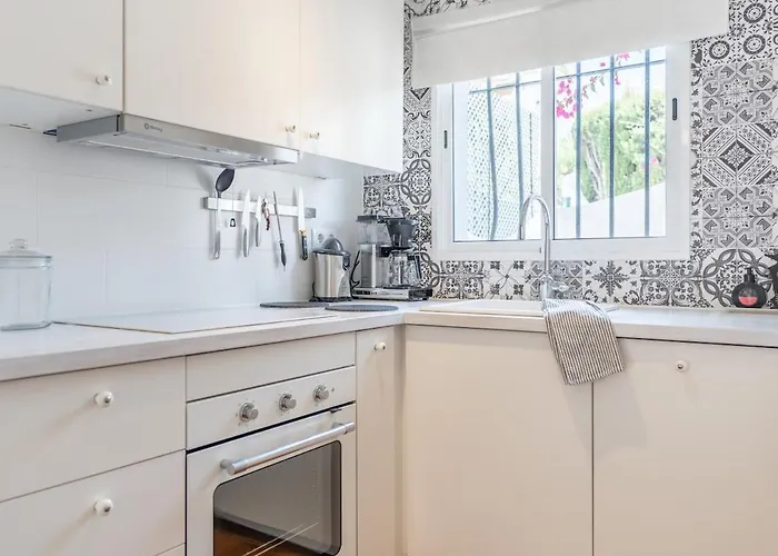 Pio - Townhouse 15 Minutes From The Vakantiehuis