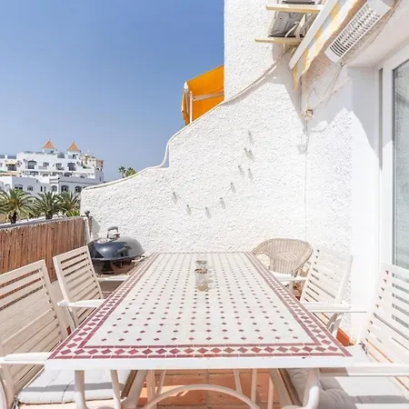 Pio - Townhouse 15 Minutes From The * 네르하